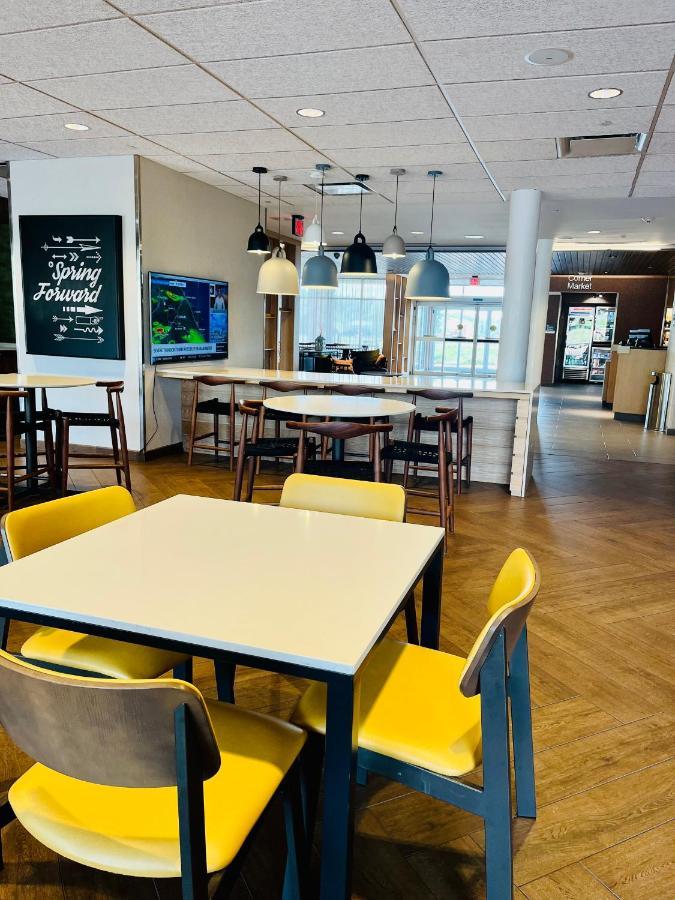 Fairfield Inn & Suites By Marriott Staunton Eksteriør bilde